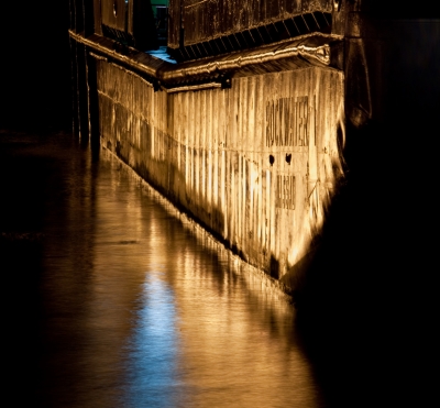 Starboard Light
Taken at Aberdeen Harbour, 4.0s @ F14

