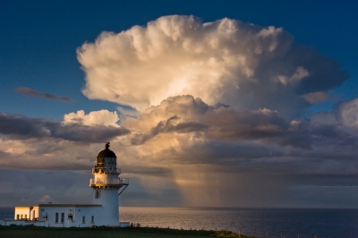 Toddhead and the Storm
I saw the storm developing and went out to get a good foreground - and I did!
